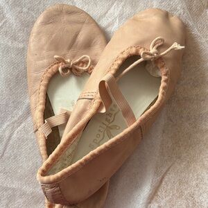 Kids Ballet Flats - Peachy Pink Size 11 1/2.
